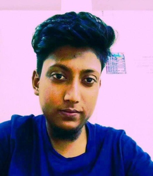 Khan, 26, Roetgen