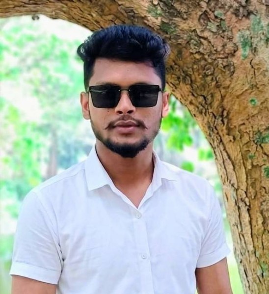 Rohan Raj, 25, Oued El Aneb