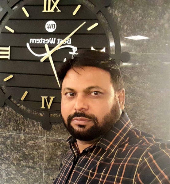 Akbar Hossain, 38, Arcos De Valdevez