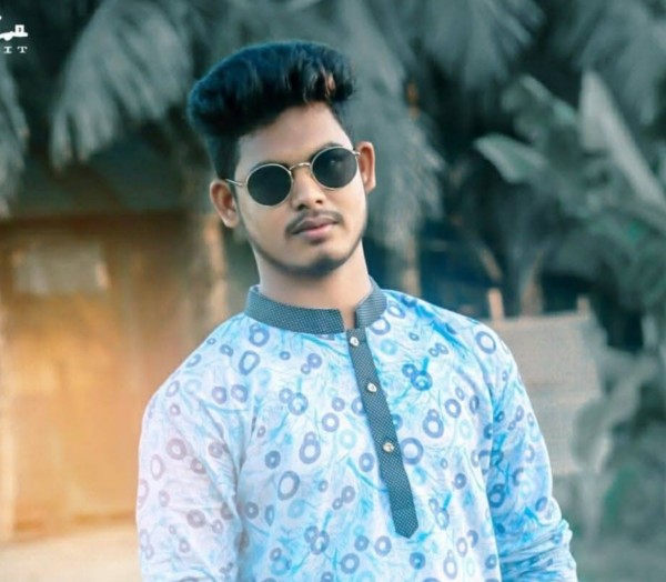Mahadi Hasan Ovi, 28, National Capital District