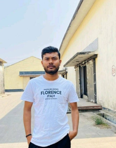 Rana, 25, Crixs