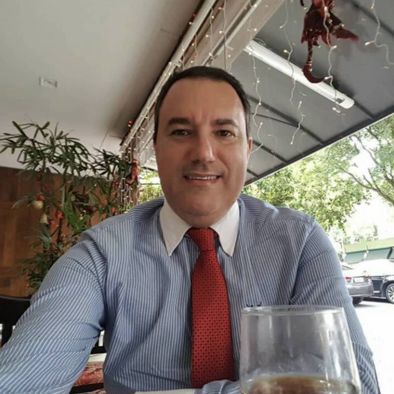 Robert, 54, Yulinshi