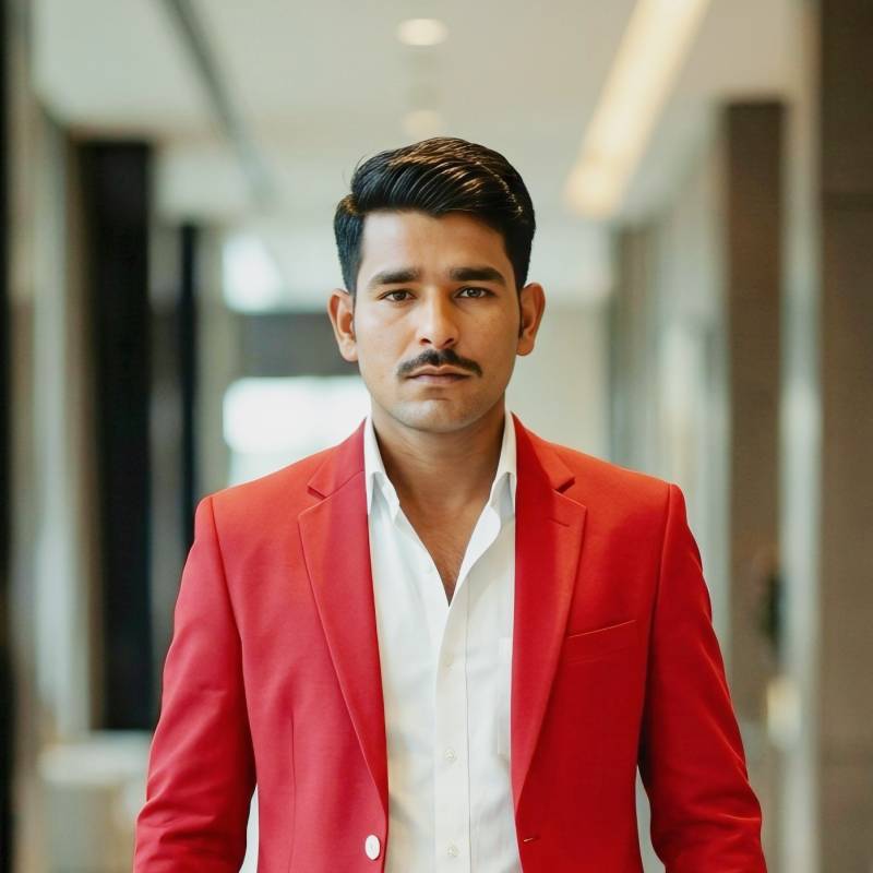Joynal, 31, Vrede