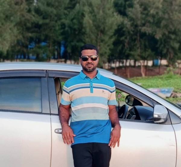 Palash, 35, Asuncin Mita