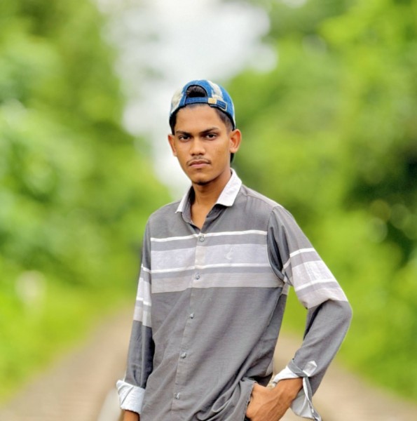 Rupchan, 26, West Glens Falls