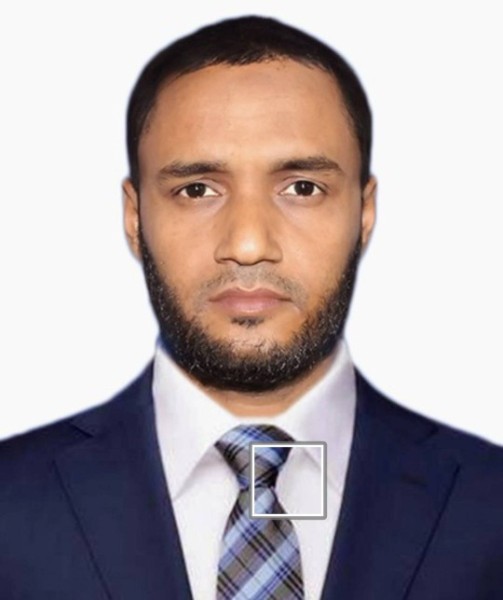 Ali Liakat, 35, Chemini