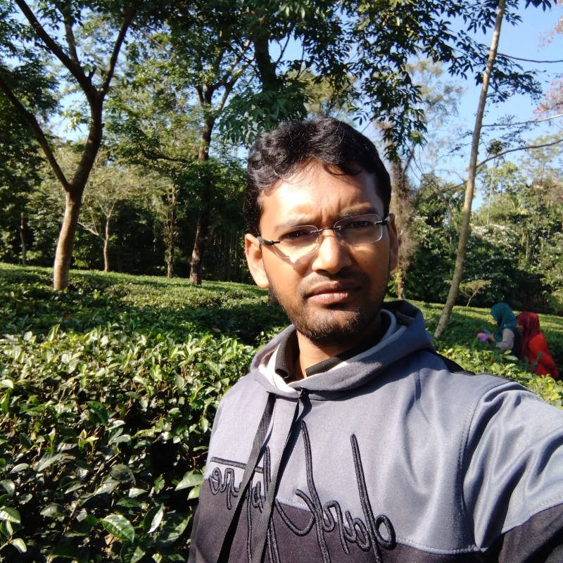 Moktadir, 27, Psek