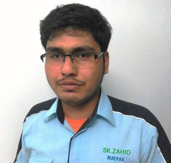 শেখ জাহিদ, 42, Billingham