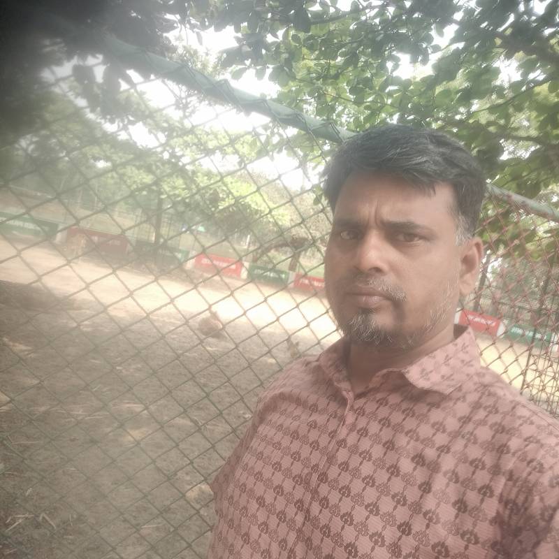 Khondaker ferdous rahman, 40, Tradate