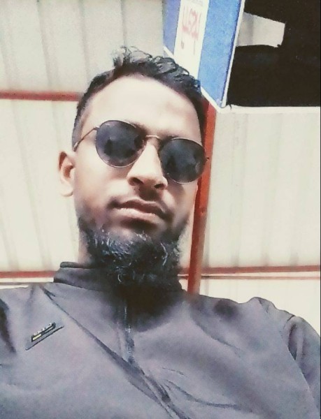 MD Ruman, 18, Dews