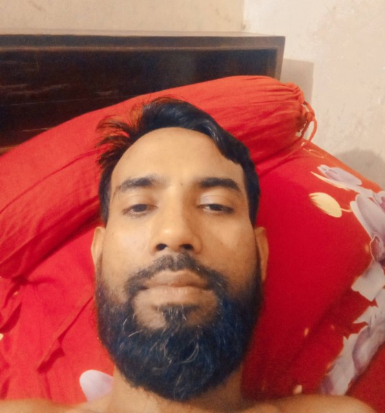 Mokter, 42, Suzzara
