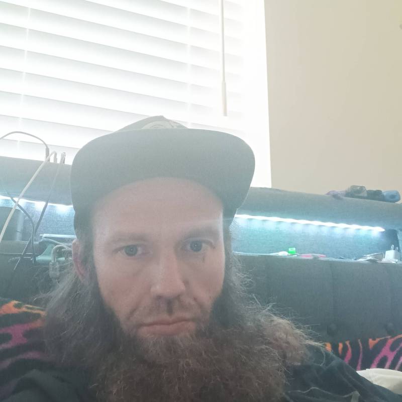 https://saymehi.com dating Bearded38 in United States