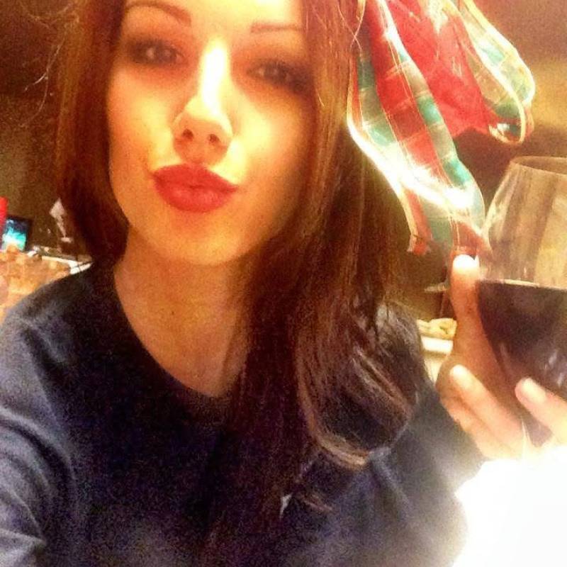 TracRagan dating
