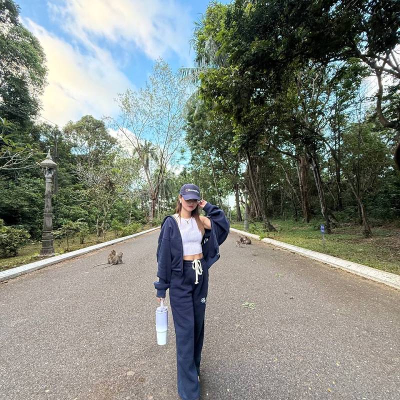 fenna77889966 dating