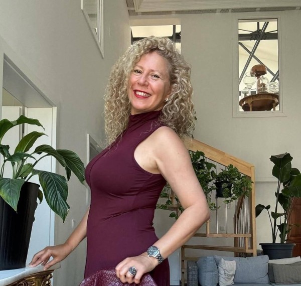 AstaFridasen61918 dating