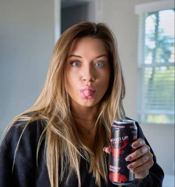 Laurasandral90369 dating