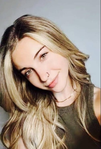 Angela81954 dating