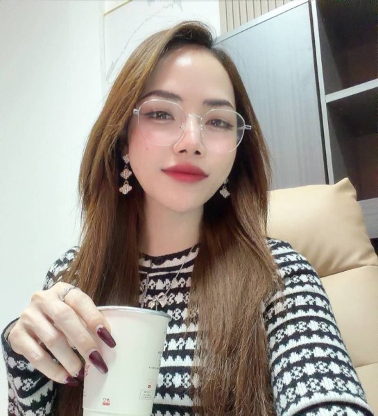 Lena dating