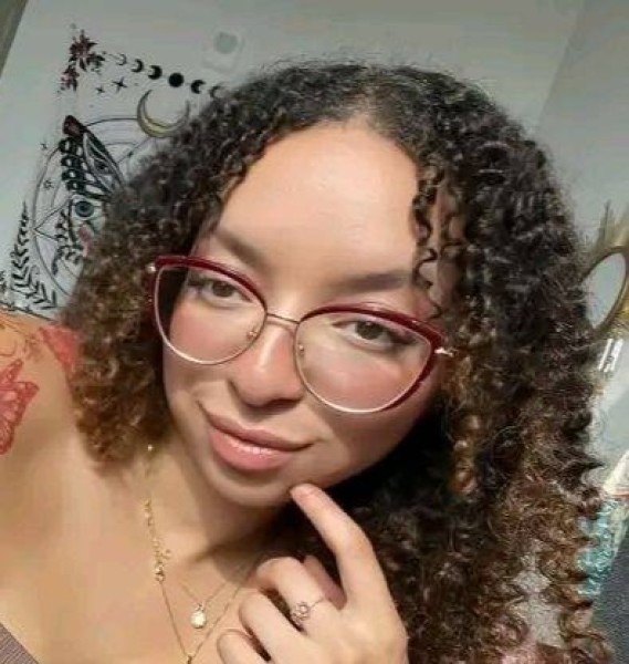 AimeeQuinn68119 dating