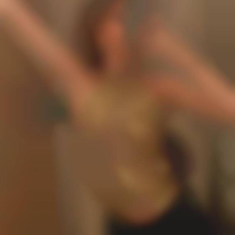 elliejo9393 dating